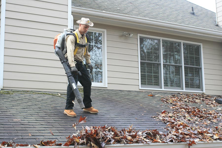 utback GutterVac is revolutionizing the American gutter industry through our mission: To deliver peace of mind to our clients by utilizing state-of-the-art technology and exceptional people who provide dependable outdoor cleaning services and advice.